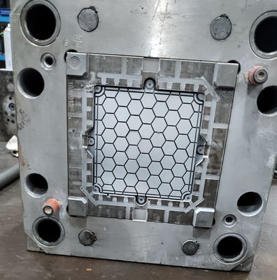 kwaliteit  General Purpose Injection Molding System with LKM Mold Base Grinding Machining fabriek