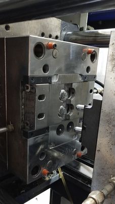 Machinaal bewerkte Vormen van de de Routerss136h 718H eindigen de Plastic Injectie van het huistoestel