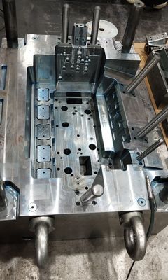 Plastic ABS pp Precisieinjectie het Vormen Aangepaste Injectievorm voor Grote Huishoudapparaten
