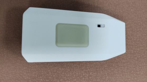 Elektronische aanpassing Plastic gevormde onderdelen Hooggeprecise tolerantie