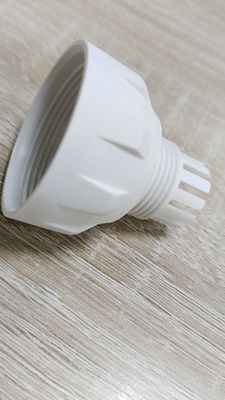 Op maat gemaakte ABS PC elektrische plastic onderdelen optische diffuser met BSPT draad