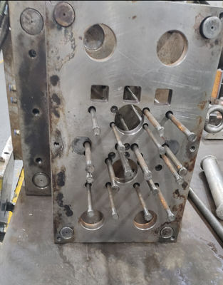 Lange vormlevensduur Precision injection molding met EDM en freesbewerking